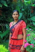 SRI LANKA, Kandy, woman in traditional Kandyan dress, SLK2995JPL