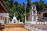 SRI LANKA, Kandy area, Asgiriya Monastery, SLK3218JPL