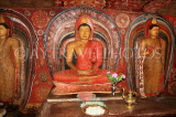 SRI LANKA, Kandy area, Degaldoruwa Cave Temple, Shrine Room, Buddha statues, SLK5778JPL