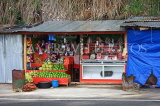 SRI LANKA, Kandy area, Kadugannawa, roadside fruit and sundries stall, SLK2538JPL