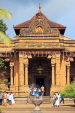 SRI LANKA, Kelaniya Temple (near Colombo), main temple and image house, SLK5173JPL