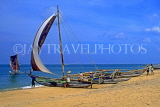 SRI LANKA, Negombo, catamarans (traditional fishing boat) on beach, SLK1663JPL