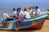 SRI LANKA, Negombo, fishermen with their boat, SLK1718JPL