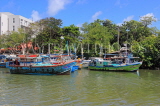SRI LANKA, Negombo, fishing boats in Negombo Lagoon, SLK6097JPL
