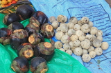 SRI LANKA, Negombo, market, fruit and vegetable market, Thal (Palmyrah) & Wood Apple fruit, SLK6203JPL