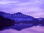 SRI LANKA, Nuwara Eliya, Gregory Lake at dawn, SLK146JPLA