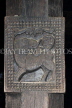 SRI LANKA, Pilimathalawa (nr Kandy), Embekke Devalaya, Drummers Hall, wood pillar carvings, SLK4107JPL