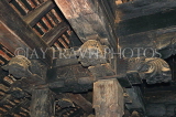 SRI LANKA, Pilimathalawa (nr Kandy), Embekke Devalaya, Drummers Hall, wood pillar carvings, SLK4113JPL