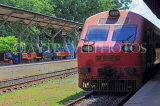 SRI LANKA, railway, train at station, SLK5920JPL