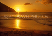 ST LUCIA, Reduit Beach and sunset, STL705JPL