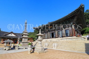 South Korea, SEOUL, Bongeunsa Temple, Daewoongjeon (main Buddha hall), SK836JPL