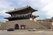 South Korea, SEOUL, Dongdaemun Gate (Heunginjimun), SK536JPL