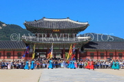 South Korea, SEOUL, Gyeongbokgung Palace, Sumunjang (Royal Guard) Changing Ceremony, SK472JPL