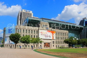 South Korea, SEOUL, Seoul Plaza, old and new City Hall buildings, SK912JPL