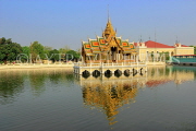 THAILAND, Bang Pa-In (nr Ayutthaya), Aisawan Thiphya pavilion, THA2581JPL