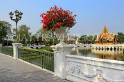 THAILAND, Bang Pa-In (nr Ayutthaya), bridge , lake and Aisawan Thiphya pavilion, THA2624JPL