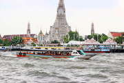 THAILAND, Bangkok, Chao Phraya River, River Express Boat and Wat Arun temple, THA3165JPL