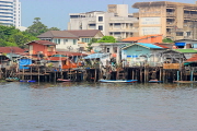 THAILAND, Bangkok, Chao Phraya River, residential houses on stilts, THA3516JPL