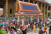 THAILAND, Bangkok, GRAND PALACE (Wat Phra Keo) complex, crowds, THA2408JPL