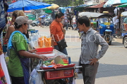 THAILAND, Bangkok, Khao San Road, Street Food, fruit seller, THA3287JPL