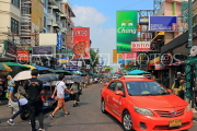 THAILAND, Bangkok, Khao San Road, street scene, THA3363JPL