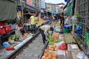THAILAND, Bangkok, Maeklong Railway Market, THA2921JPL