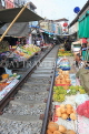 THAILAND, Bangkok, Maeklong Railway Market, THA2928JPL