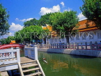THAILAND, Bangkok, WAT BENCHAMABOPHIT (Marble Temple), outer courtyard and canal, THA733JPL
