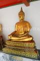 THAILAND, Bangkok, WAT PHO, Buddha image in cloister, THA2749JPL