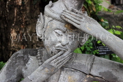 THAILAND, Bangkok, WAT PHO, stone statues spread throughout temple site, THA2879JPL