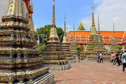 THAILAND, Bangkok, WAT PHO, temple site, chedis, THA2820JPL