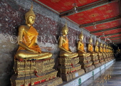 THAILAND, Bangkok, WAT SUTHAT, the cloisters, Buddha statues, THA3200JPL