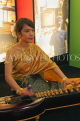 THAILAND, Bangkok, cultural show, musician playing Chakhe, THA2289JPL