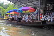 THAILAND, Damnoen Saduak (Floating Market), tourists on boat ride, THA2959JPL