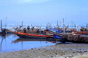 THAILAND, Ko Samui Island, fishing village boats, THA1982JPL