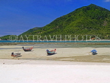 THAILAND, Koh Phangan Island, boats on beach, THA2032JPL