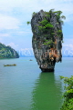 THAILAND, Phang Nga Bay, Khao Phing Kan (James Bond Island), Ko Ta Pu islet, THA4282JPL