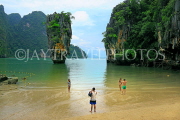 THAILAND, Phang Nga Bay, Khao Phing Kan (James Bond Island), Ko Ta Pu islet, THA4302JPL