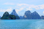 THAILAND, Phang Nga Bay, limestone islands, islet rock formations, THA4255JPL