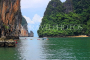 THAILAND, Phang Nga Bay, limestone islands, islet rock formations, THA4325JPL