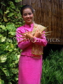 THAILAND, Rose Garden, Fingernail dancer (of northern region), THA998JPL
