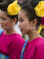 THAILAND, Ubon Ratchatani, Candle Festival, girls with flowers, THA1893JPL