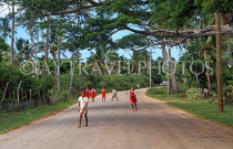 TONGA, Nukualofa, street scene, and school children, TON178JPL