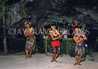 TONGA, cultural dancers, with body oiled in coconut oil (during Tongan Feast), TON160JPL