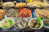 Taiwan, TAIPEI, Shilin Night Market, Food Court, seafood display, TAW1196JPL