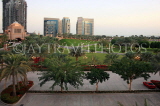 UAE, ABU DHABI, Emirates Palace Hotel, landscaped gardens, UAE601JPL