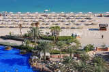 UAE, DUBAI, Palm Jumeirah, Atlantis Hotel, pool and beach, UAE291JPL
