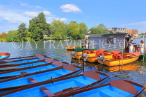 UK, Berkshire, WINDSOR, River thames, hire boats, UK34286JPL