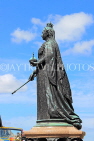 UK, Berkshire, Windsor, Quen Victoria statue, UK34225JPL
