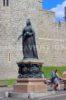 UK, Berkshire, Windsor, Quen Victoria statue, UK34226JPL